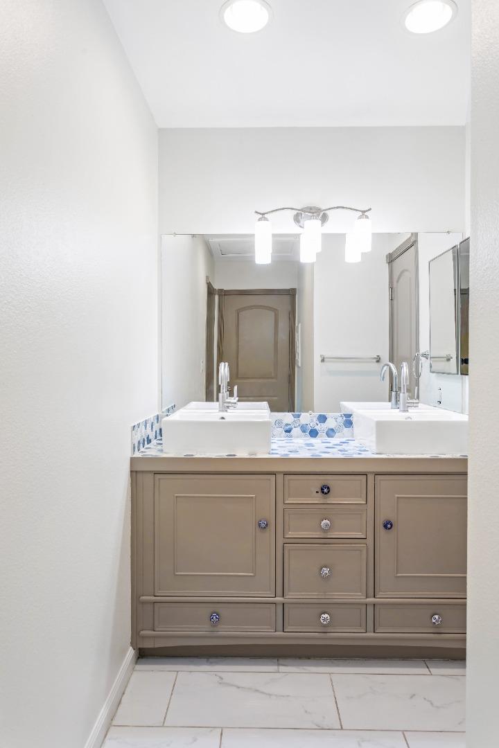 Detail Gallery Image 18 of 23 For 5510 Armitos Ave #4,  Goleta,  CA 93117 - 1 Beds | 1 Baths