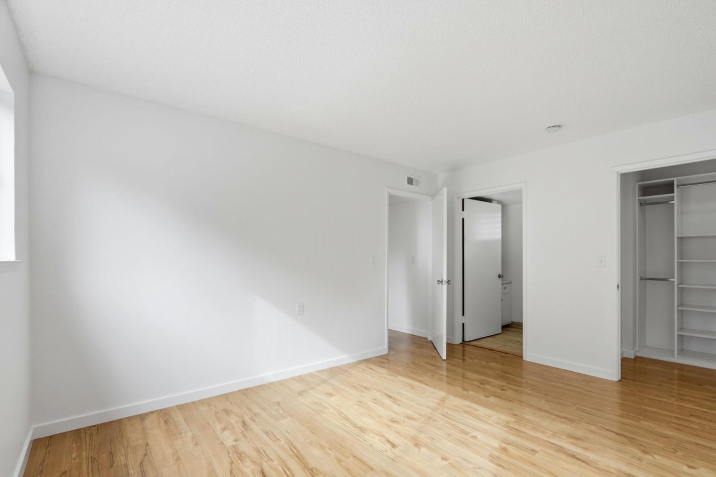 Detail Gallery Image 15 of 30 For 14225 Lora Dr #24,  Los Gatos,  CA 95032 - 2 Beds | 2 Baths