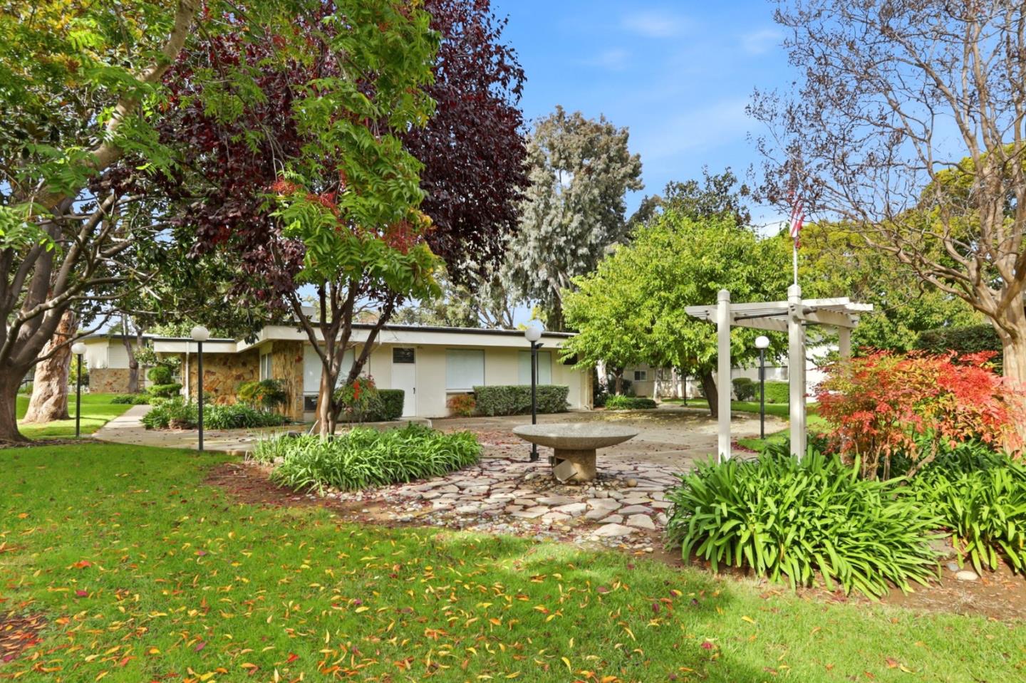 Detail Gallery Image 29 of 30 For 14225 Lora Dr #24,  Los Gatos,  CA 95032 - 2 Beds | 2 Baths