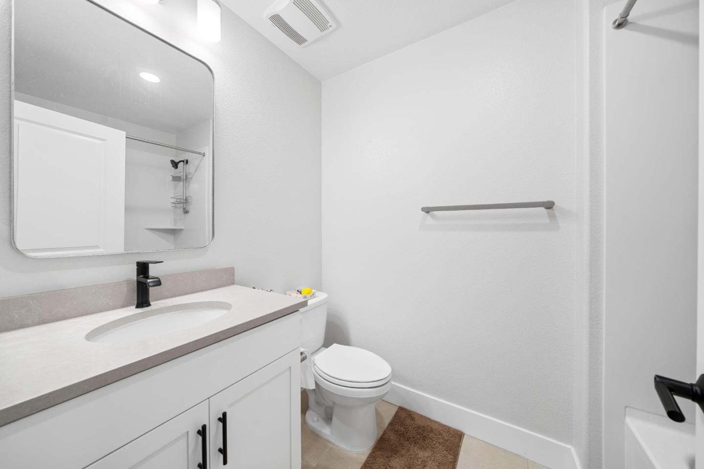 Detail Gallery Image 24 of 41 For 581 Yale Way, San Jose,  CA 95117 - 3 Beds | 2/1 Baths