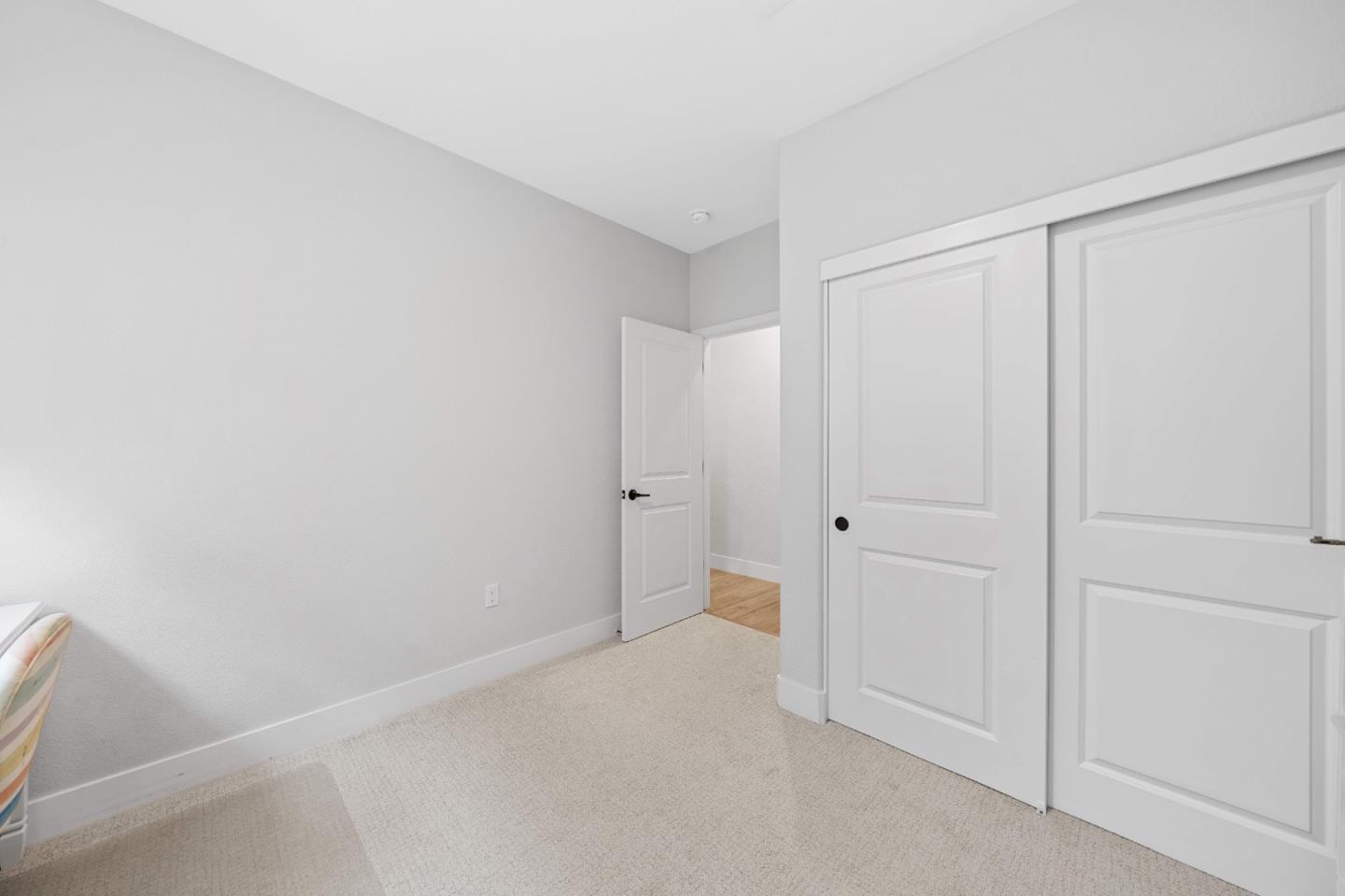 Detail Gallery Image 29 of 41 For 581 Yale Way, San Jose,  CA 95117 - 3 Beds | 2/1 Baths