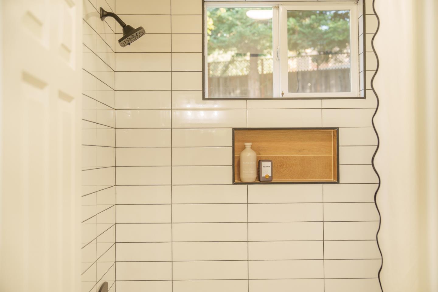 Detail Gallery Image 36 of 53 For 2360 Sunflower Cir, Gilroy,  CA 95020 - 4 Beds | 3 Baths