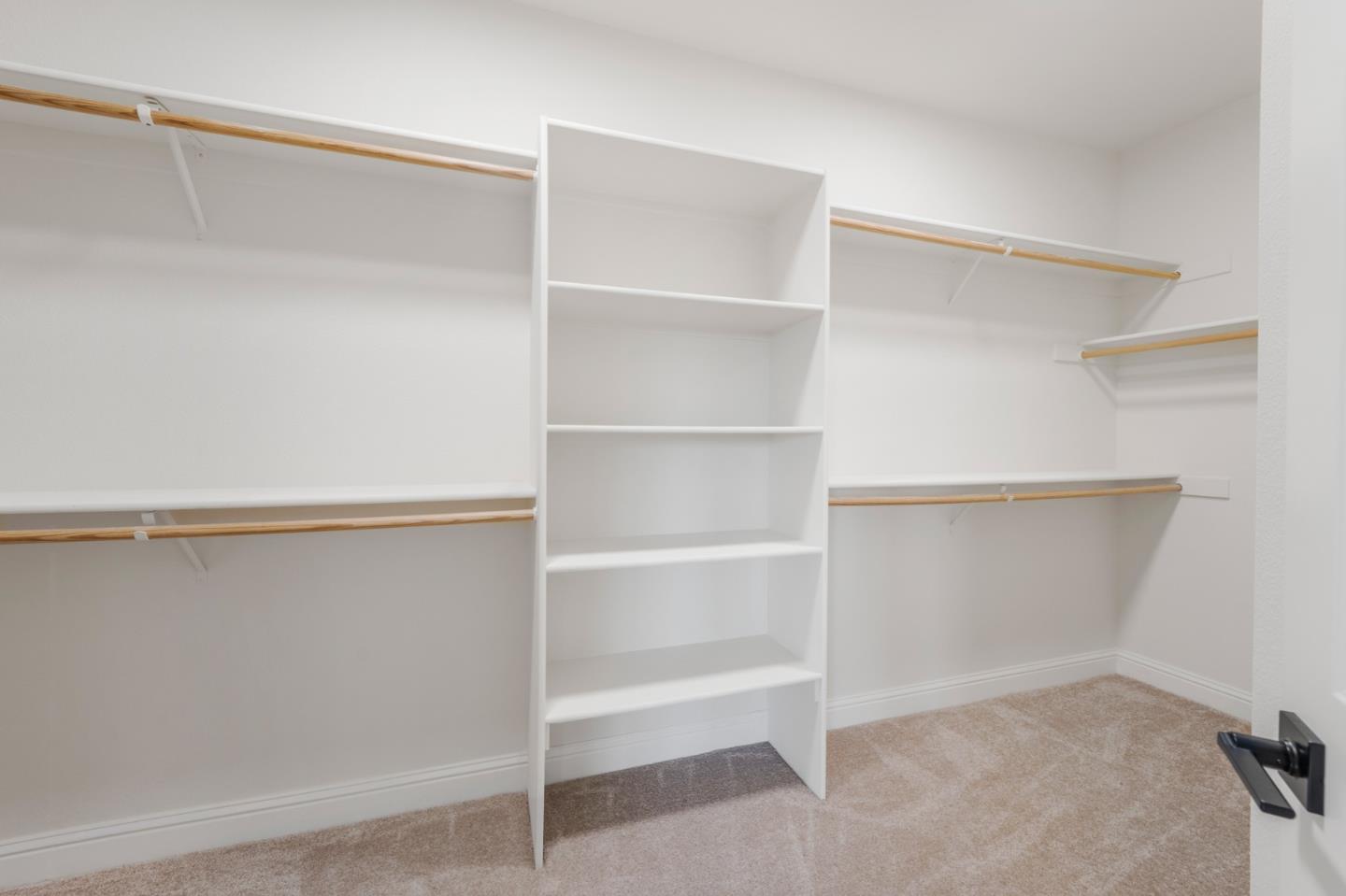 Detail Gallery Image 44 of 53 For 2360 Sunflower Cir, Gilroy,  CA 95020 - 4 Beds | 3 Baths