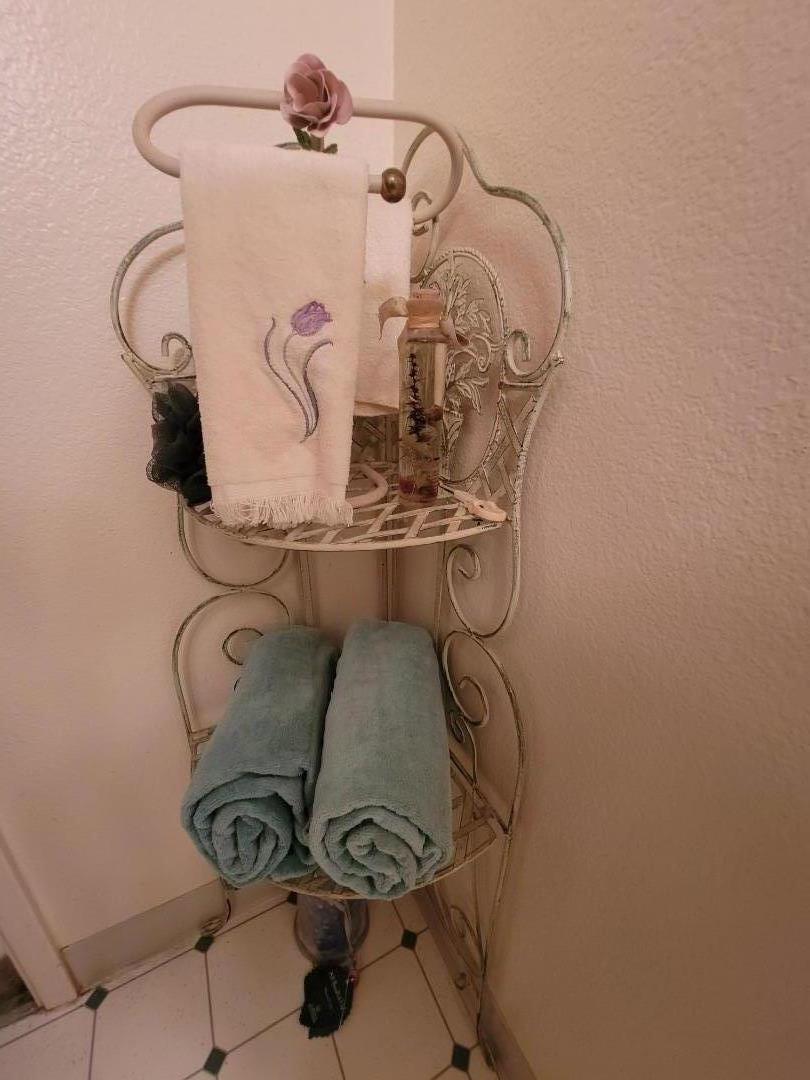 Detail Gallery Image 14 of 26 For 947 Ridgeview Ct #C,  South San Francisco,  CA 94080 - 2 Beds | 1 Baths