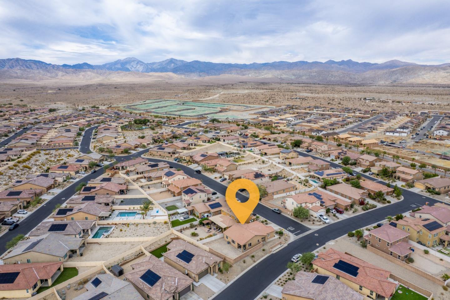 Detail Gallery Image 15 of 17 For 62855 Kitetail Dr, Desert Hot Springs,  CA 92240 - 3 Beds | 2 Baths