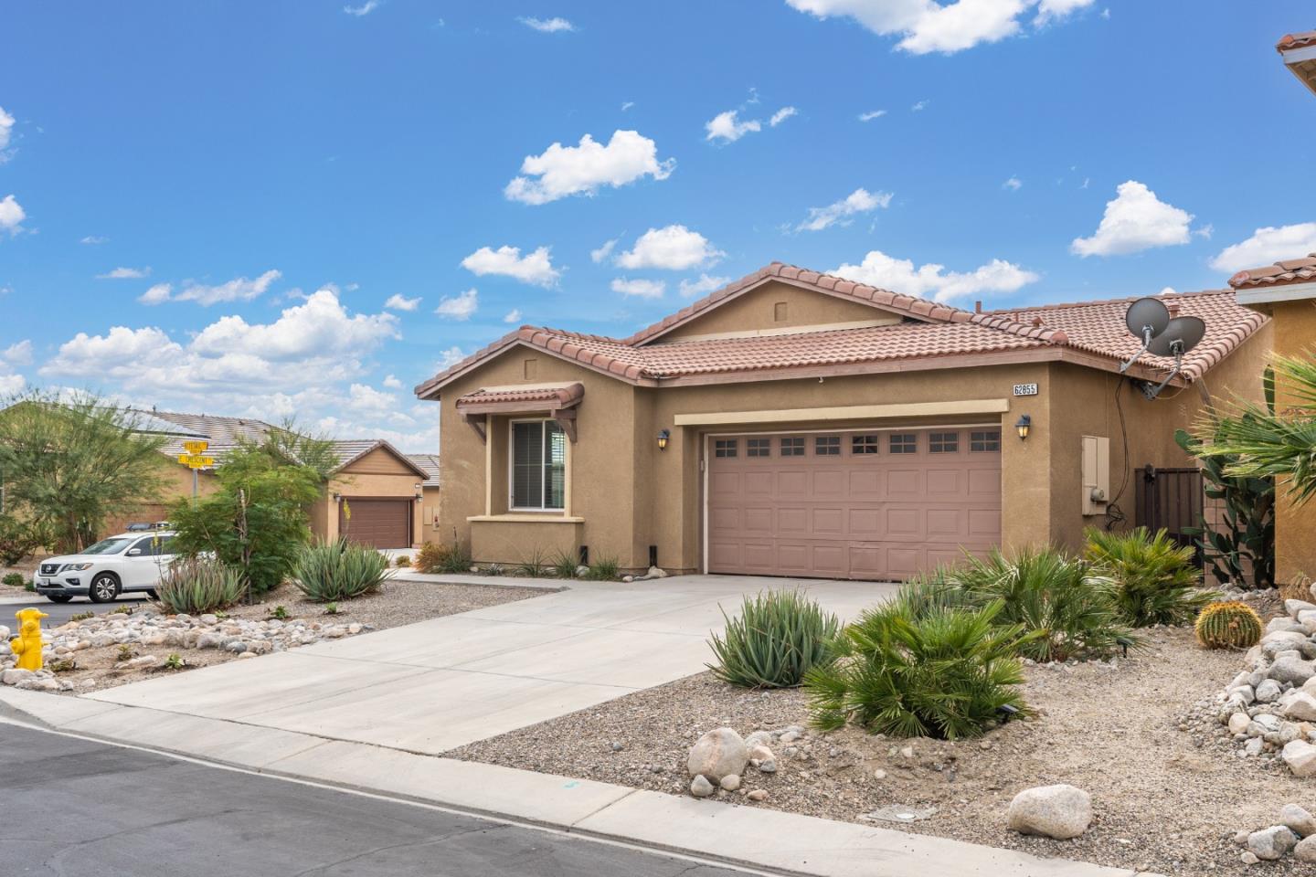 Detail Gallery Image 3 of 17 For 62855 Kitetail Dr, Desert Hot Springs,  CA 92240 - 3 Beds | 2 Baths