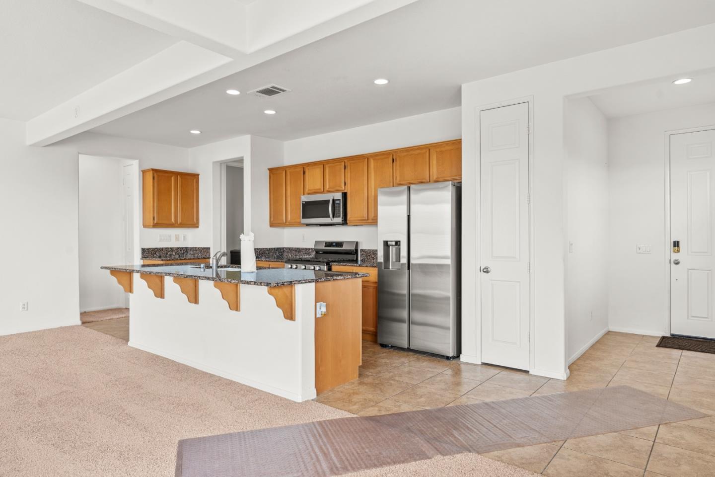 Detail Gallery Image 6 of 17 For 62855 Kitetail Dr, Desert Hot Springs,  CA 92240 - 3 Beds | 2 Baths