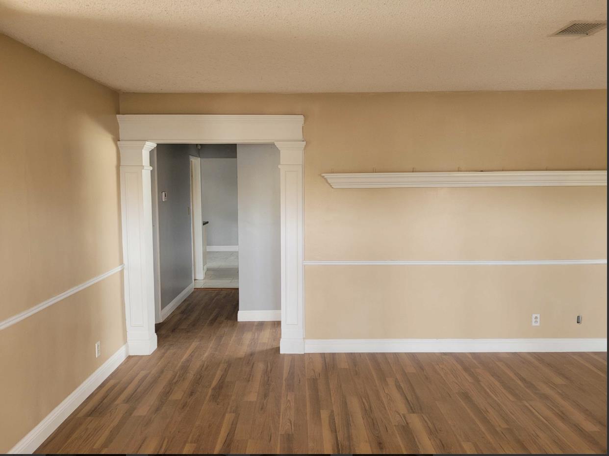 Detail Gallery Image 9 of 11 For 15515 Harvest Ave, Norwalk,  CA 90650 - 3 Beds | 2 Baths