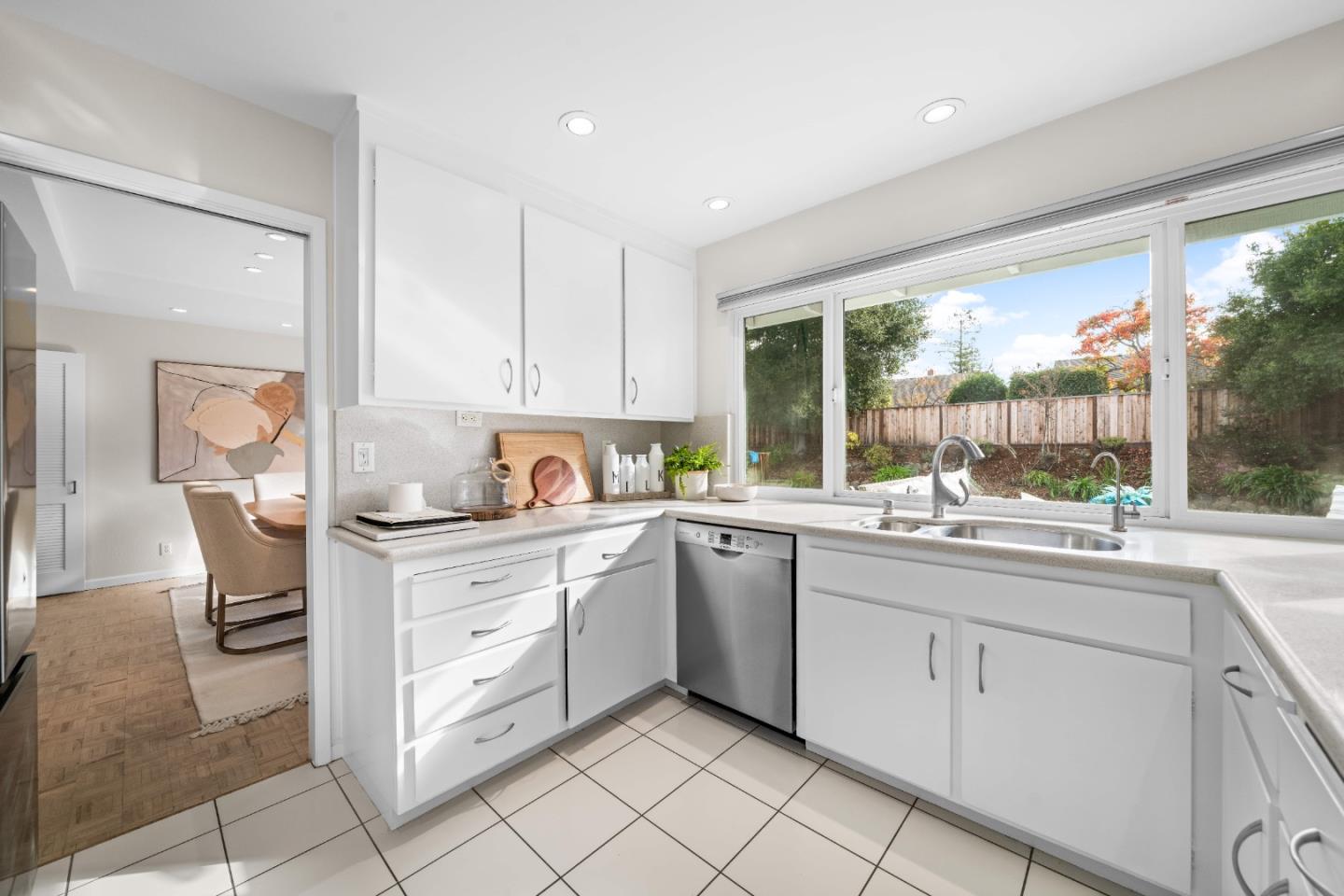 Detail Gallery Image 18 of 51 For 20742 Saint Joan Ct, Saratoga,  CA 95070 - 4 Beds | 2 Baths