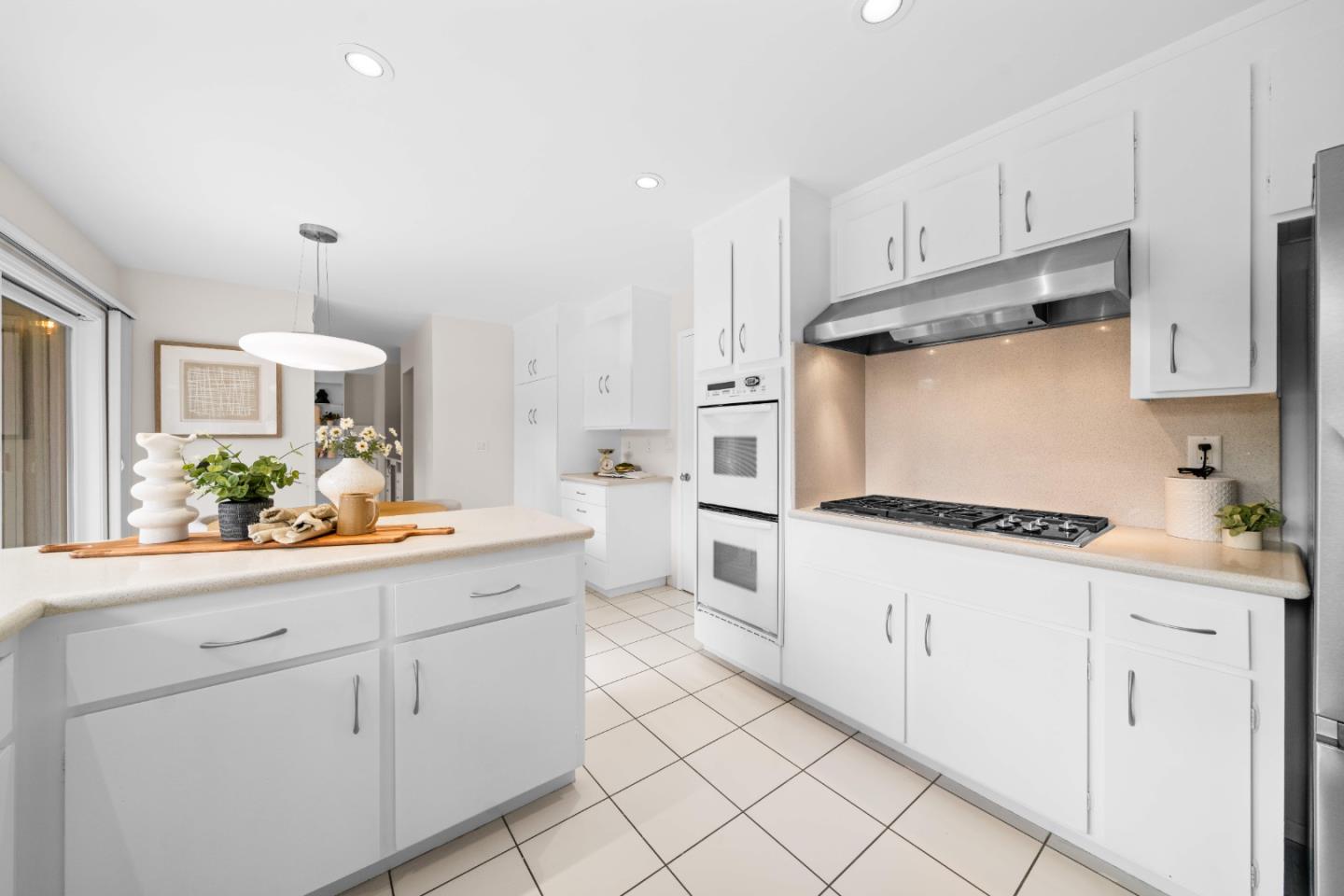 Detail Gallery Image 21 of 51 For 20742 Saint Joan Ct, Saratoga,  CA 95070 - 4 Beds | 2 Baths