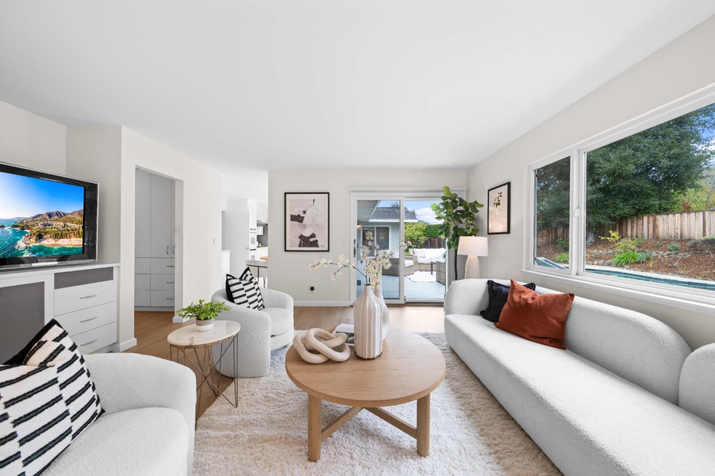 Detail Gallery Image 4 of 51 For 20742 Saint Joan Ct, Saratoga,  CA 95070 - 4 Beds | 2 Baths