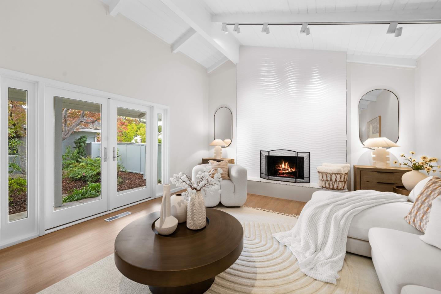 Detail Gallery Image 9 of 51 For 20742 Saint Joan Ct, Saratoga,  CA 95070 - 4 Beds | 2 Baths