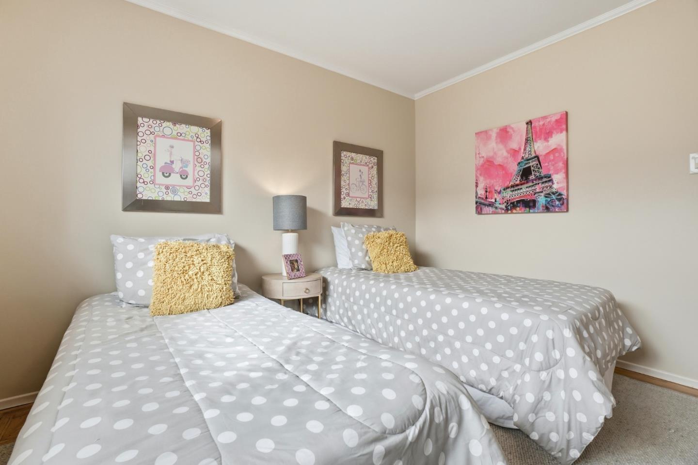 Detail Gallery Image 20 of 46 For 33 Lilac Ln, South San Francisco,  CA 94080 - 4 Beds | 2 Baths