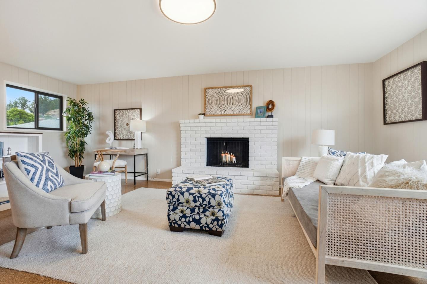 Detail Gallery Image 31 of 46 For 33 Lilac Ln, South San Francisco,  CA 94080 - 4 Beds | 2 Baths