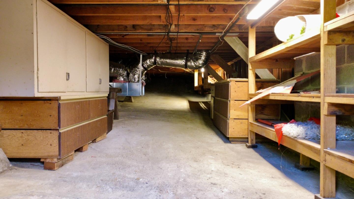 Detail Gallery Image 40 of 46 For 33 Lilac Ln, South San Francisco,  CA 94080 - 4 Beds | 2 Baths