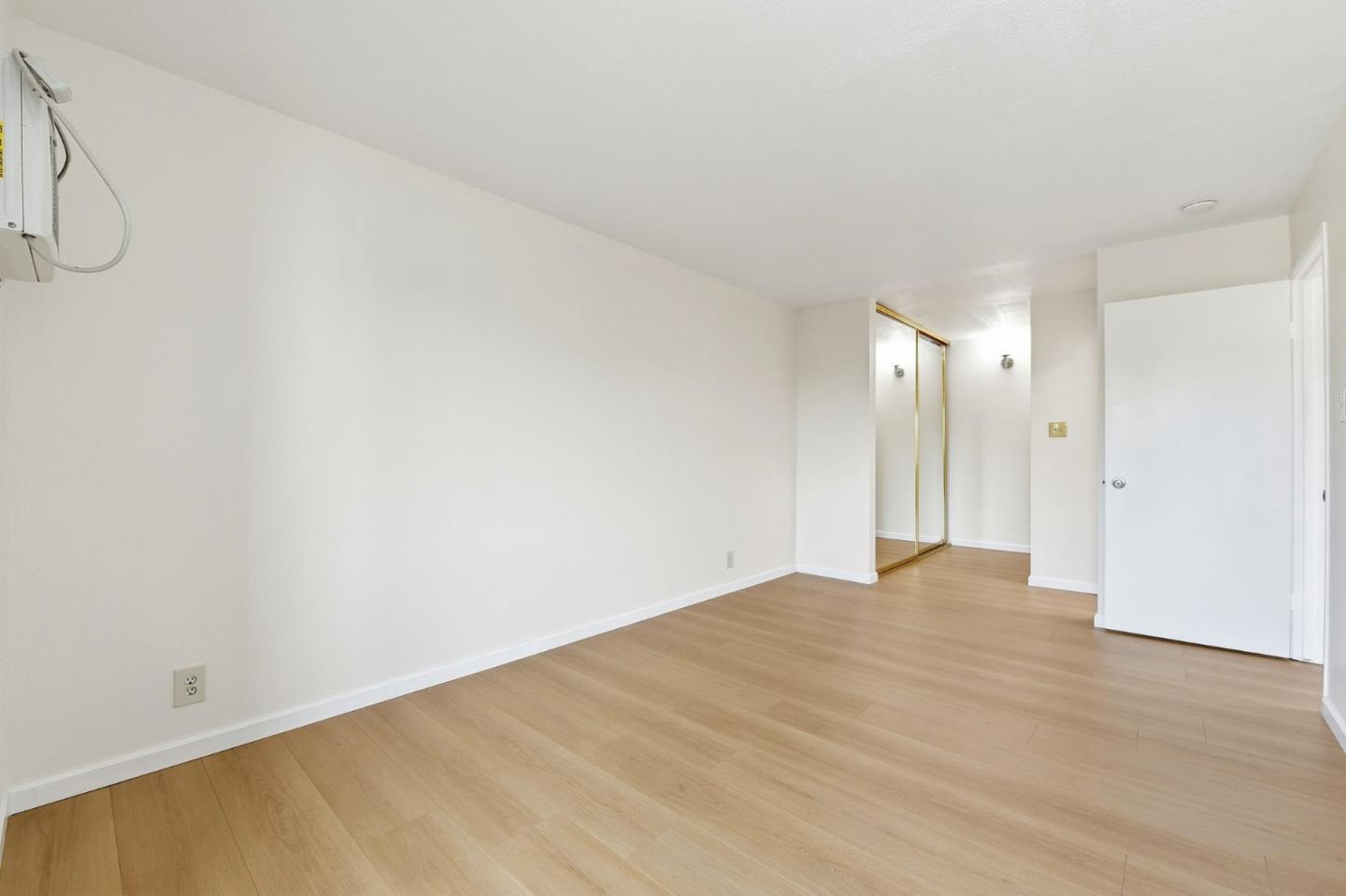 Detail Gallery Image 24 of 38 For 460 Auburn Way #5,  San Jose,  CA 95129 - 2 Beds | 1/1 Baths