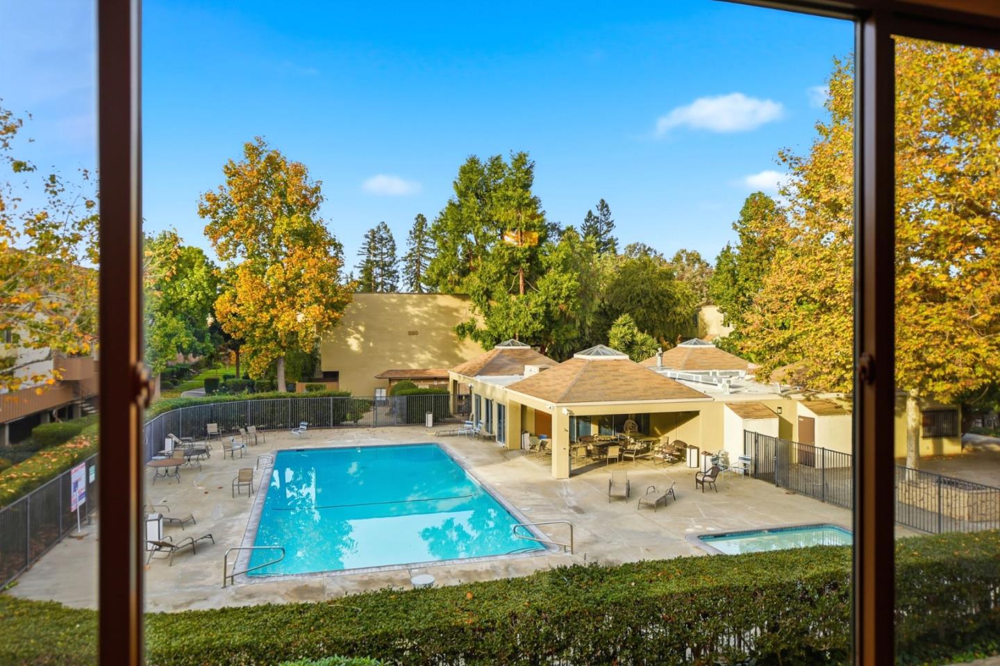 Detail Gallery Image 28 of 38 For 460 Auburn Way #5,  San Jose,  CA 95129 - 2 Beds | 1/1 Baths