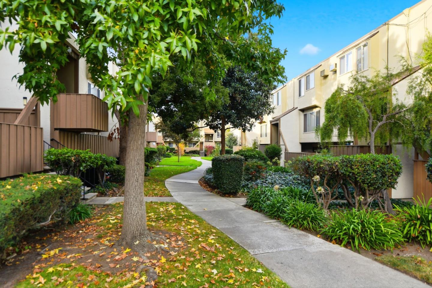 Detail Gallery Image 30 of 38 For 460 Auburn Way #5,  San Jose,  CA 95129 - 2 Beds | 1/1 Baths