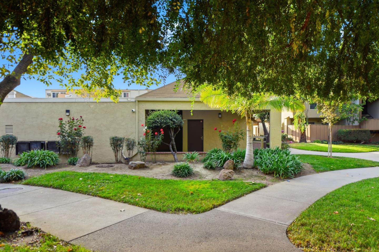 Detail Gallery Image 32 of 38 For 460 Auburn Way #5,  San Jose,  CA 95129 - 2 Beds | 1/1 Baths