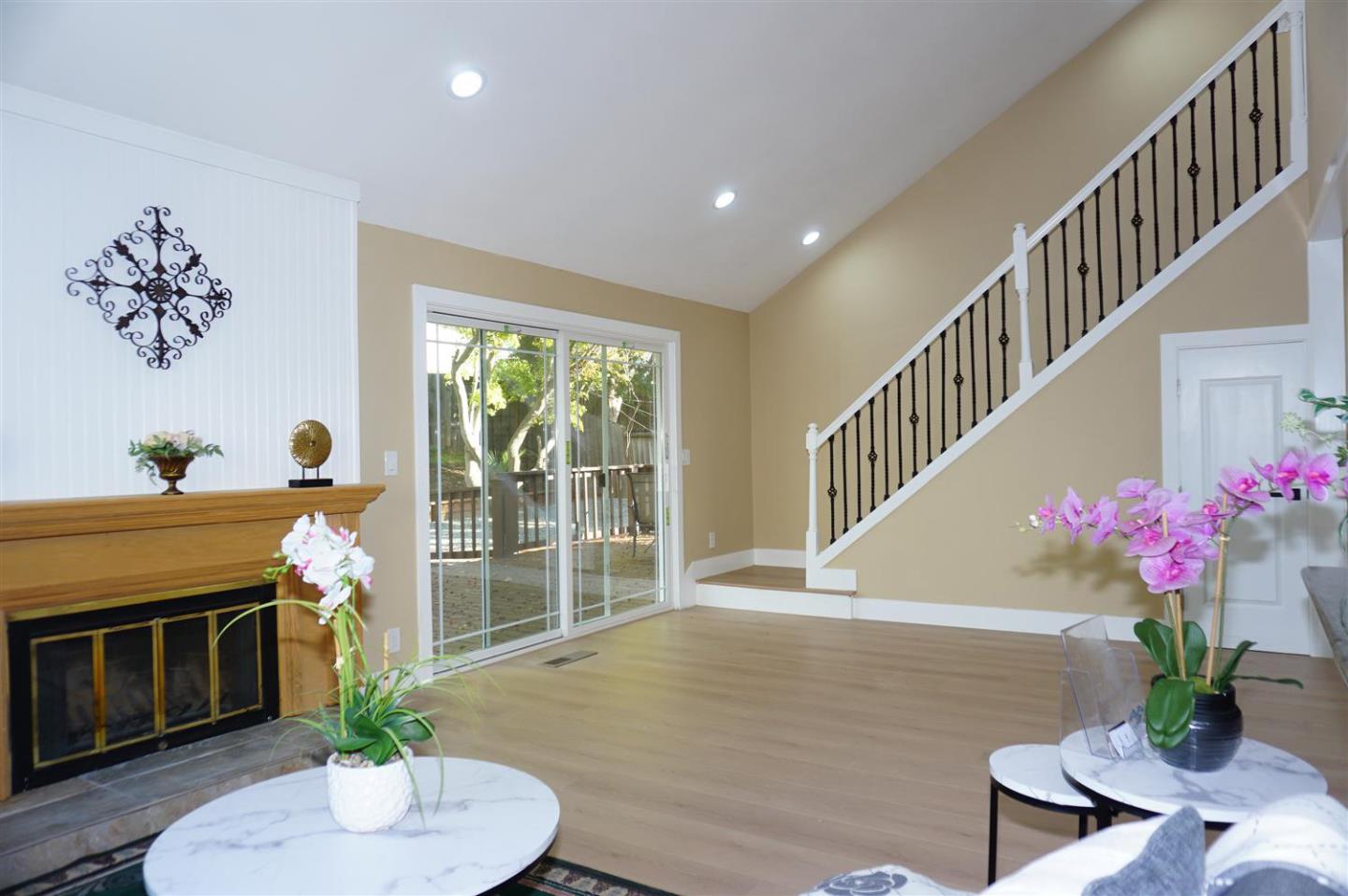 Detail Gallery Image 13 of 33 For 4146 Moonflower Ct, San Jose,  CA 95135 - 4 Beds | 2 Baths