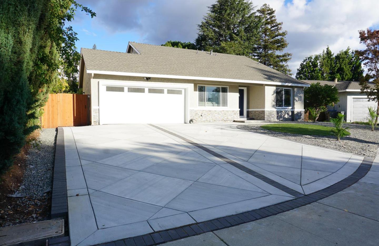 Detail Gallery Image 5 of 33 For 4146 Moonflower Ct, San Jose,  CA 95135 - 4 Beds | 2 Baths