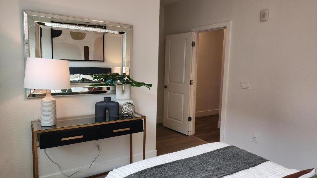 Detail Gallery Image 13 of 27 For 1967 Nevets Ln, San Jose,  CA 95133 - 3 Beds | 3 Baths