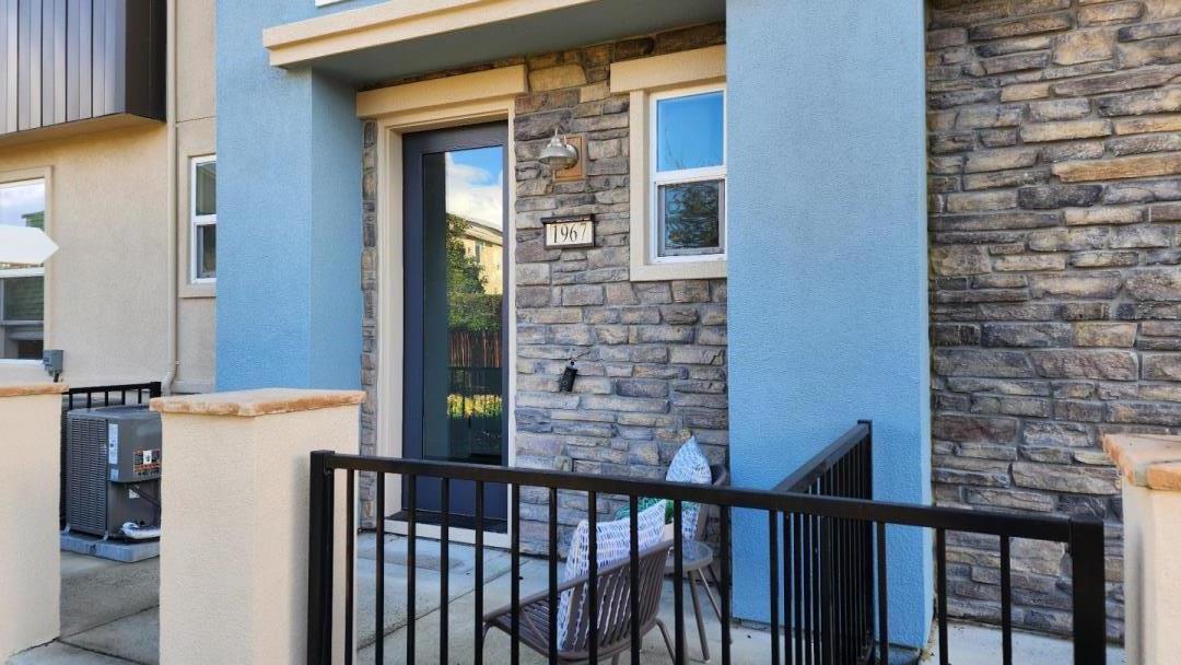 Detail Gallery Image 24 of 27 For 1967 Nevets Ln, San Jose,  CA 95133 - 3 Beds | 3 Baths