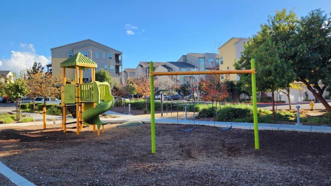 Detail Gallery Image 27 of 27 For 1967 Nevets Ln, San Jose,  CA 95133 - 3 Beds | 3 Baths