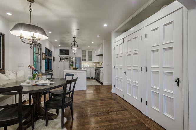 Detail Gallery Image 10 of 35 For 236 Amherst Ave, San Mateo,  CA 94402 - 5 Beds | 3 Baths