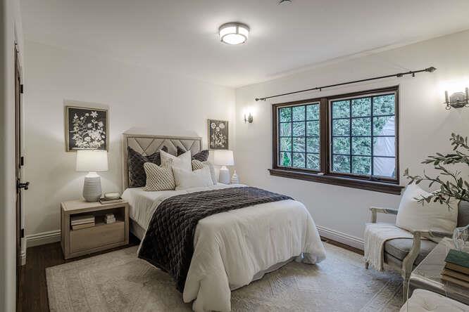 Detail Gallery Image 25 of 35 For 236 Amherst Ave, San Mateo,  CA 94402 - 5 Beds | 3 Baths