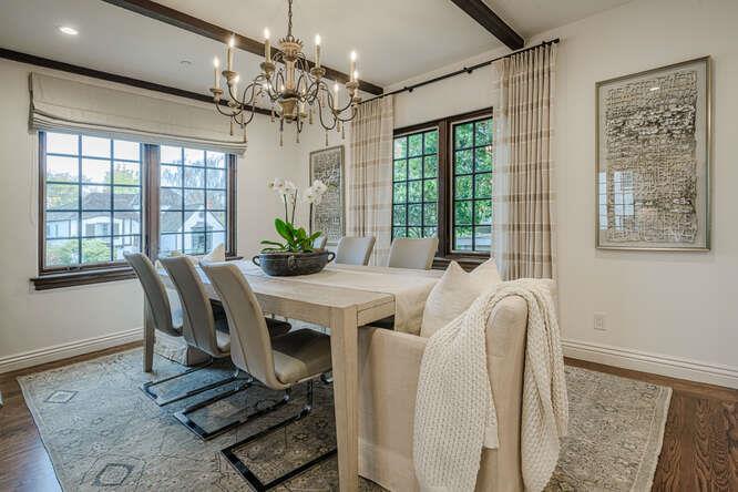 Detail Gallery Image 6 of 35 For 236 Amherst Ave, San Mateo,  CA 94402 - 5 Beds | 3 Baths