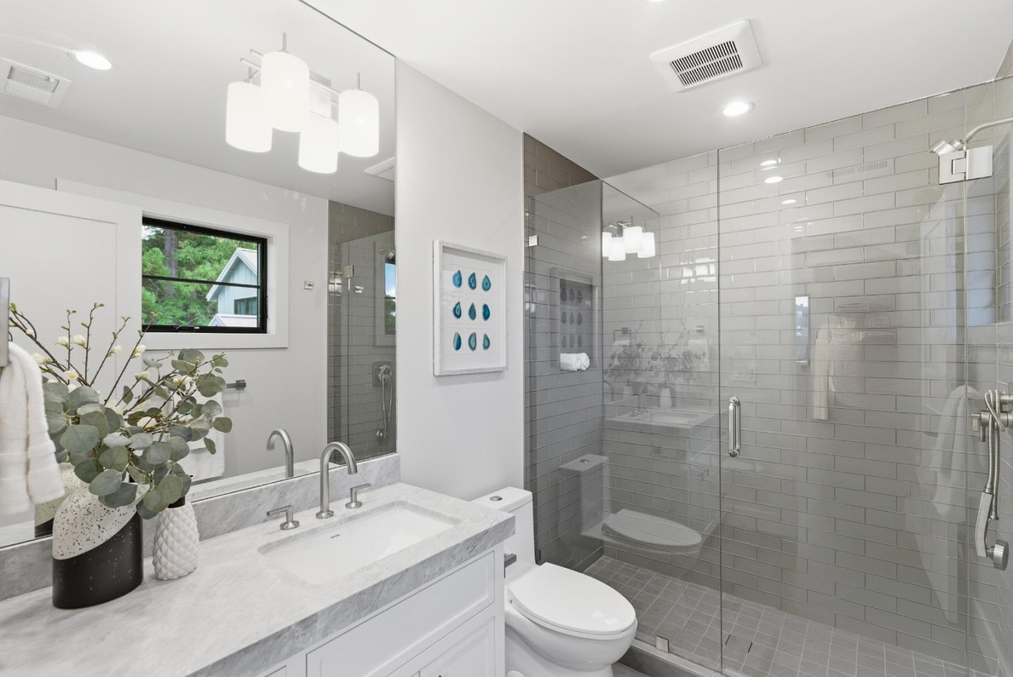 Detail Gallery Image 25 of 53 For 123 Dolton Ave, San Carlos,  CA 94070 - 5 Beds | 5/1 Baths