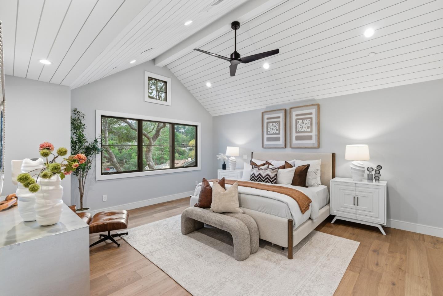 Detail Gallery Image 31 of 53 For 123 Dolton Ave, San Carlos,  CA 94070 - 5 Beds | 5/1 Baths