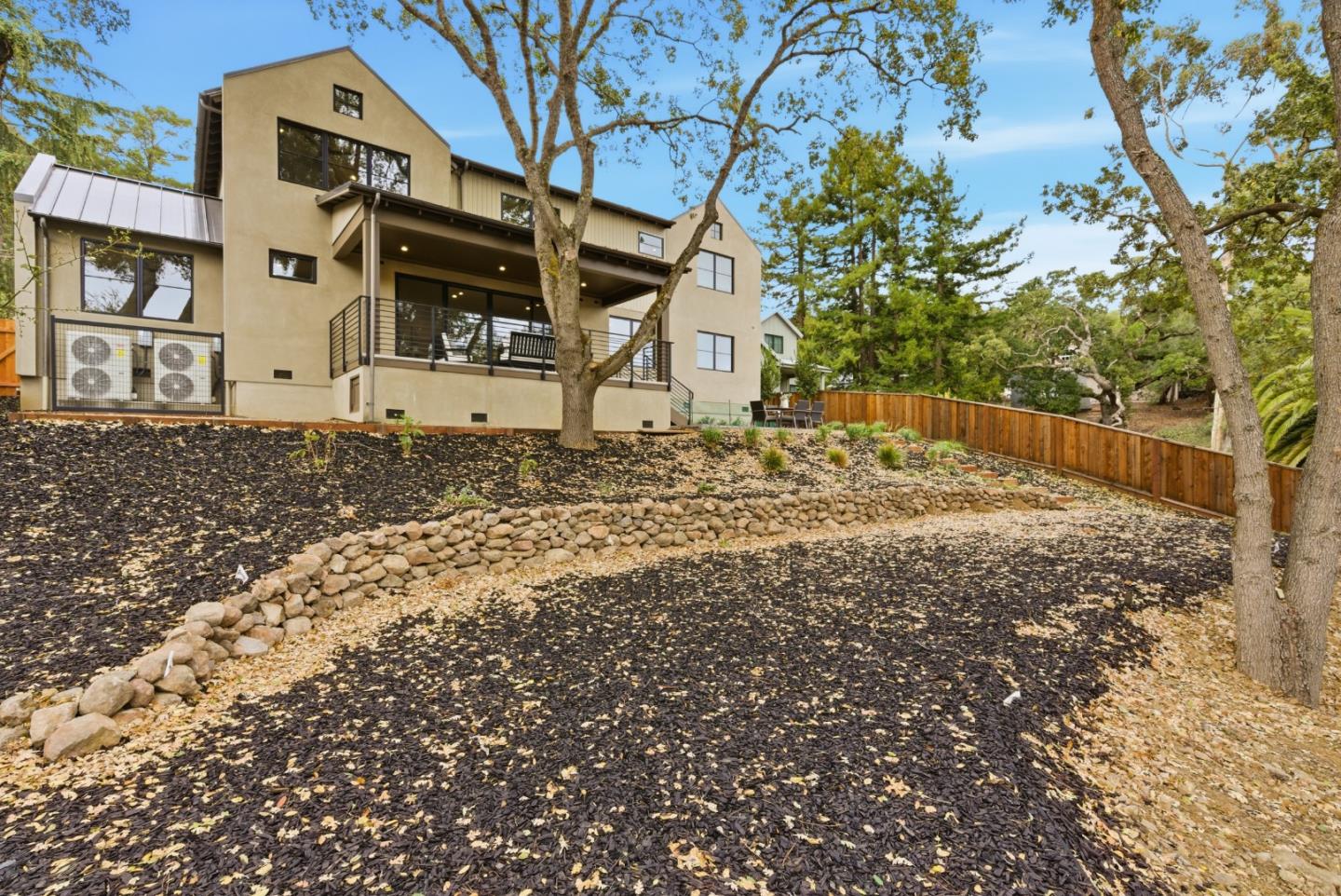 Detail Gallery Image 44 of 53 For 123 Dolton Ave, San Carlos,  CA 94070 - 5 Beds | 5/1 Baths