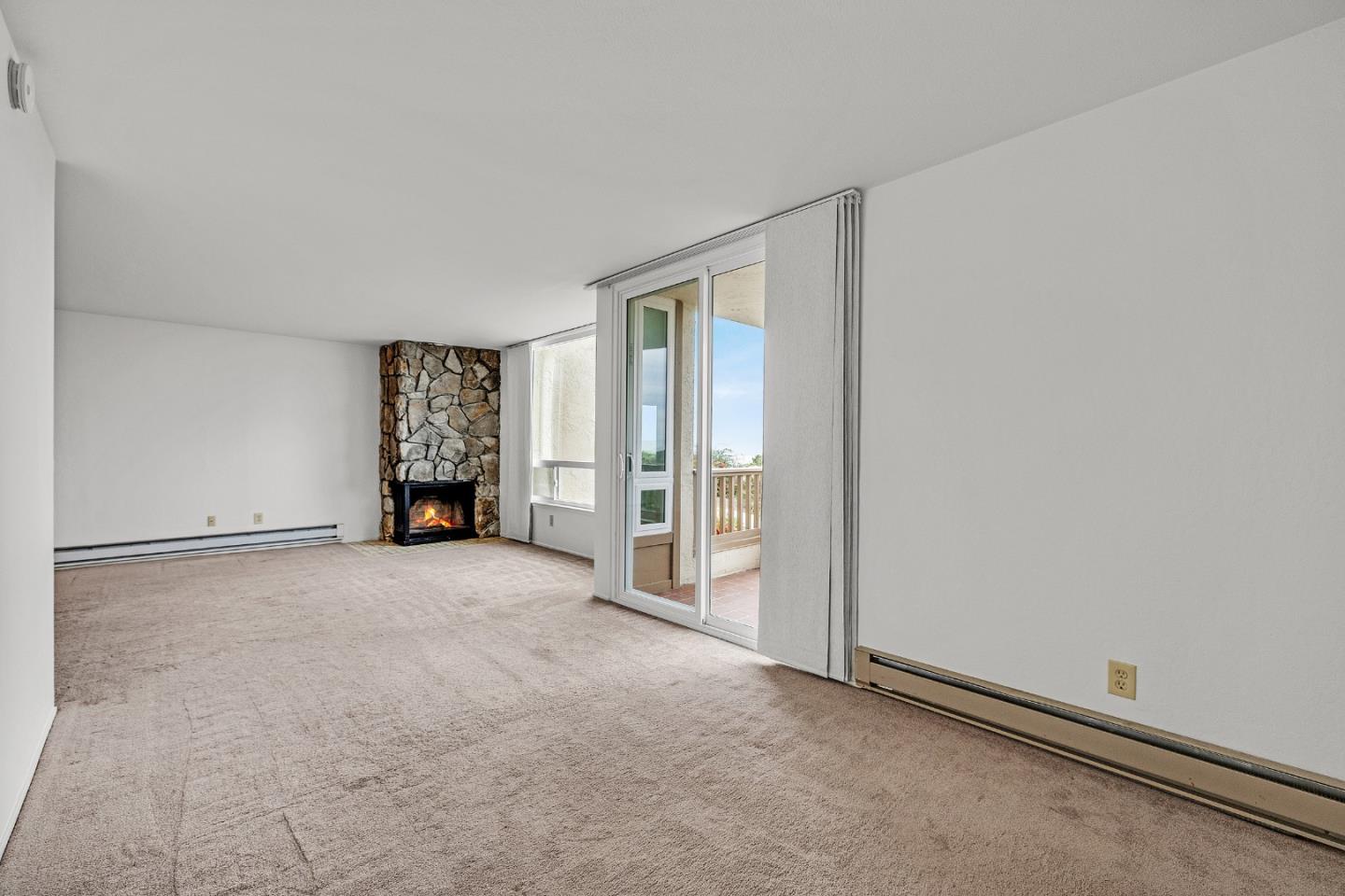 Detail Gallery Image 11 of 21 For 320 Vallejo Dr #18,  Millbrae,  CA 94030 - 2 Beds | 2 Baths