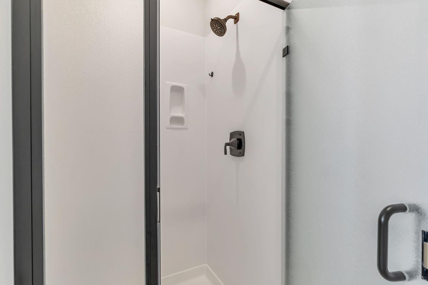 Detail Gallery Image 20 of 79 For 5050 Bonanza Dr, Fremont,  CA 94555 - 4 Beds | 3/1 Baths