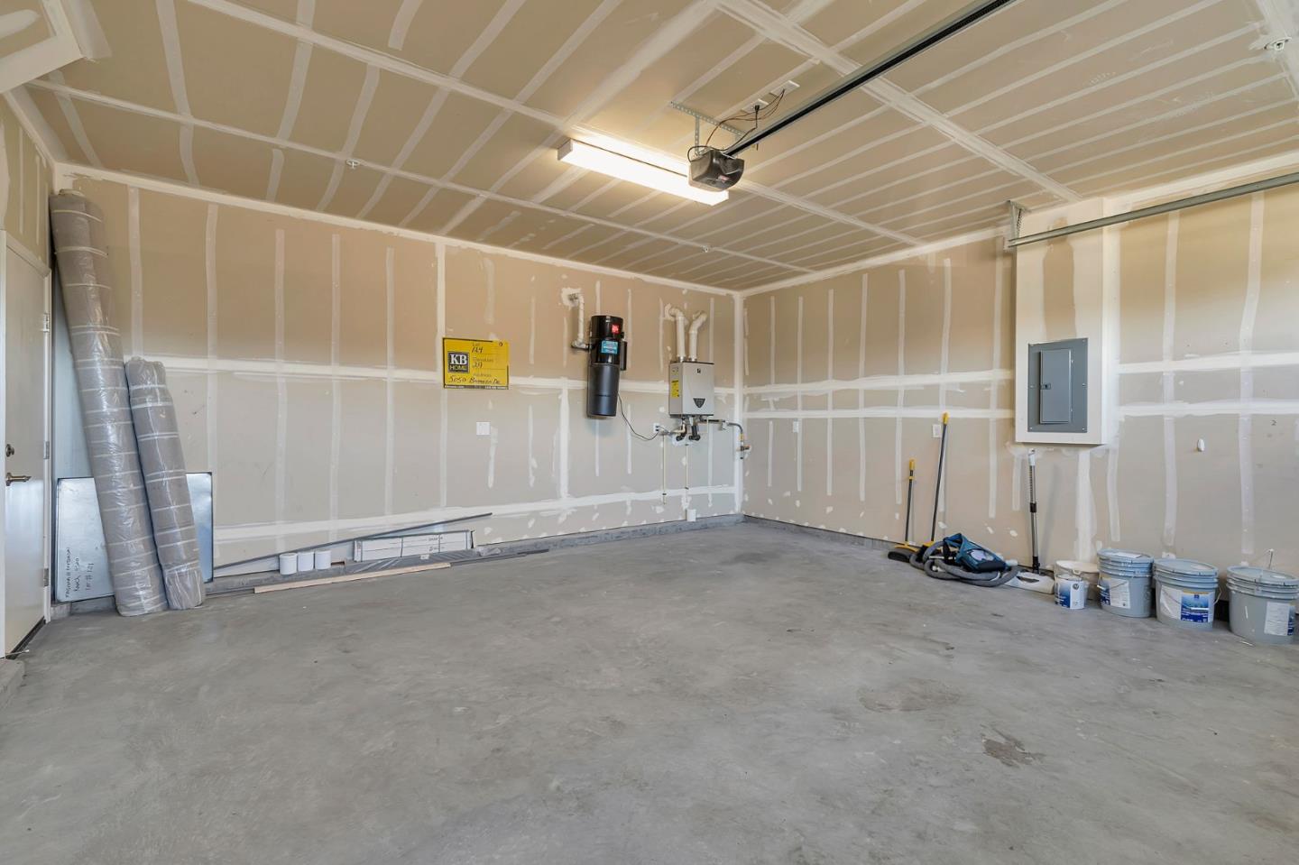 Detail Gallery Image 24 of 79 For 5050 Bonanza Dr, Fremont,  CA 94555 - 4 Beds | 3/1 Baths