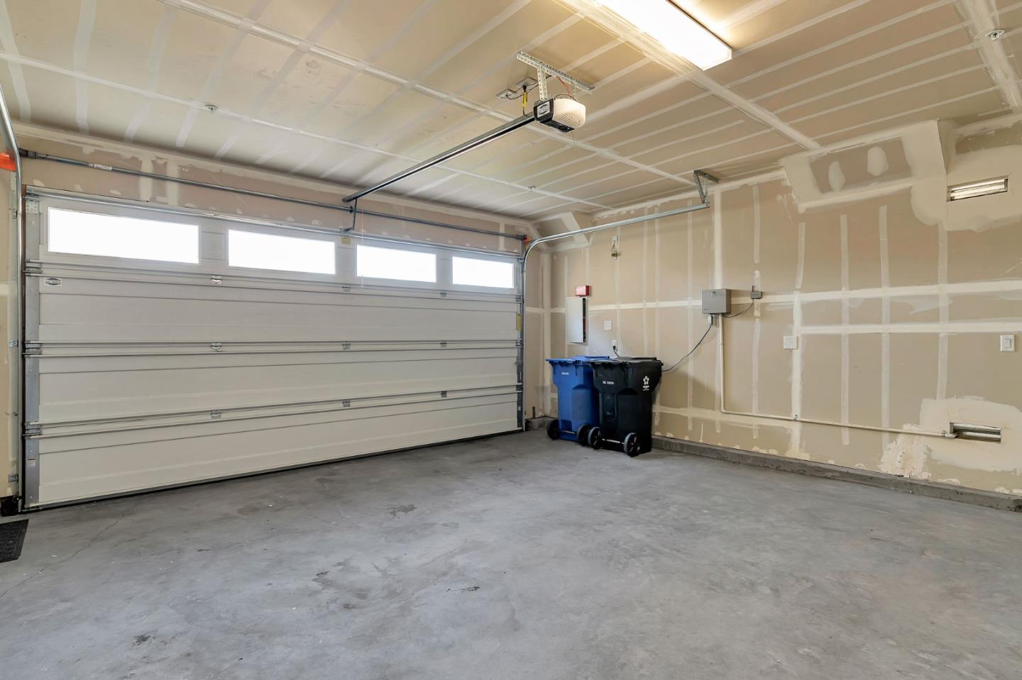 Detail Gallery Image 26 of 79 For 5050 Bonanza Dr, Fremont,  CA 94555 - 4 Beds | 3/1 Baths