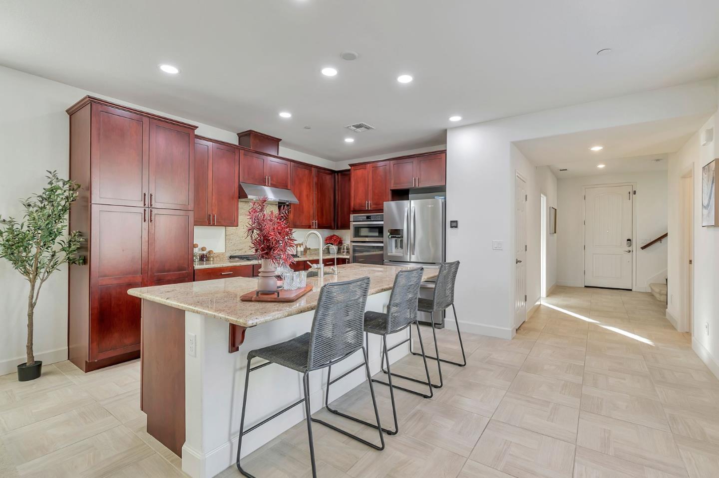 Detail Gallery Image 58 of 79 For 5050 Bonanza Dr, Fremont,  CA 94555 - 4 Beds | 3/1 Baths