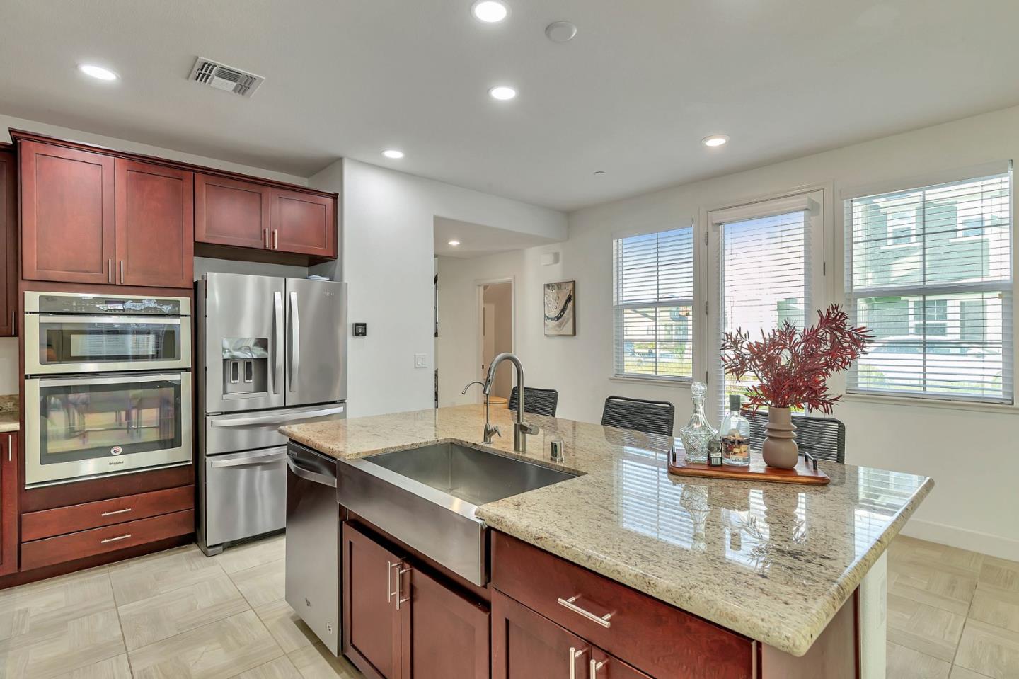 Detail Gallery Image 62 of 79 For 5050 Bonanza Dr, Fremont,  CA 94555 - 4 Beds | 3/1 Baths