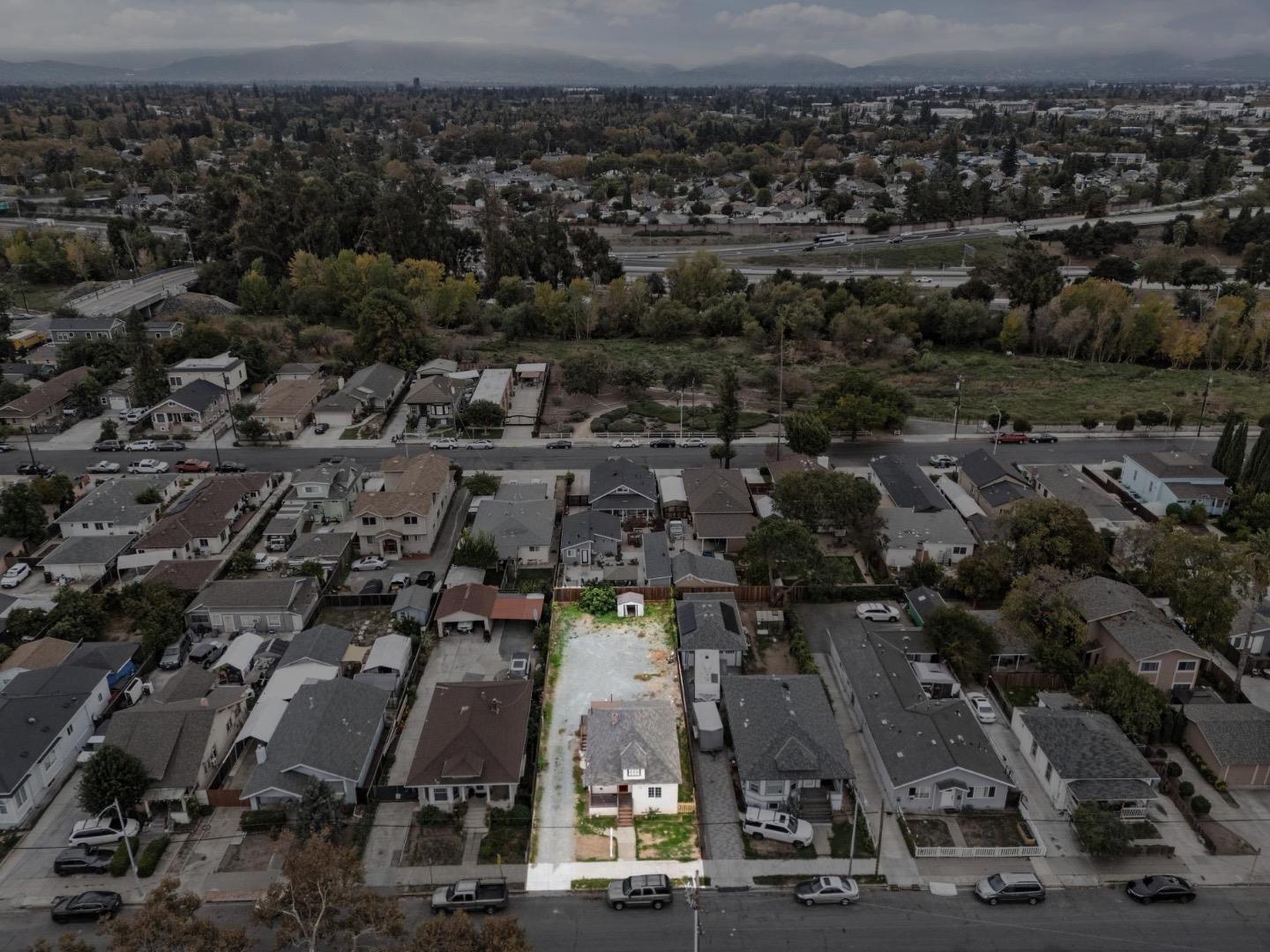 Detail Gallery Image 14 of 15 For 735 Locust St, San Jose,  CA 95110 - 3 Beds | 1 Baths