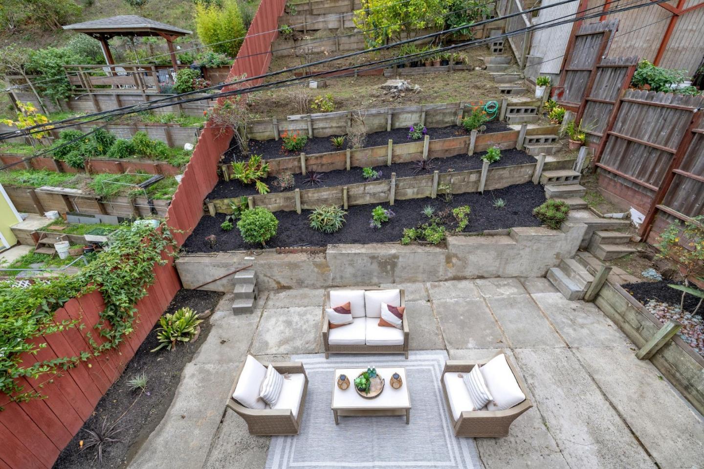 Detail Gallery Image 34 of 41 For 259 Canyon Dr, Daly City,  CA 94014 - 5 Beds | 3 Baths