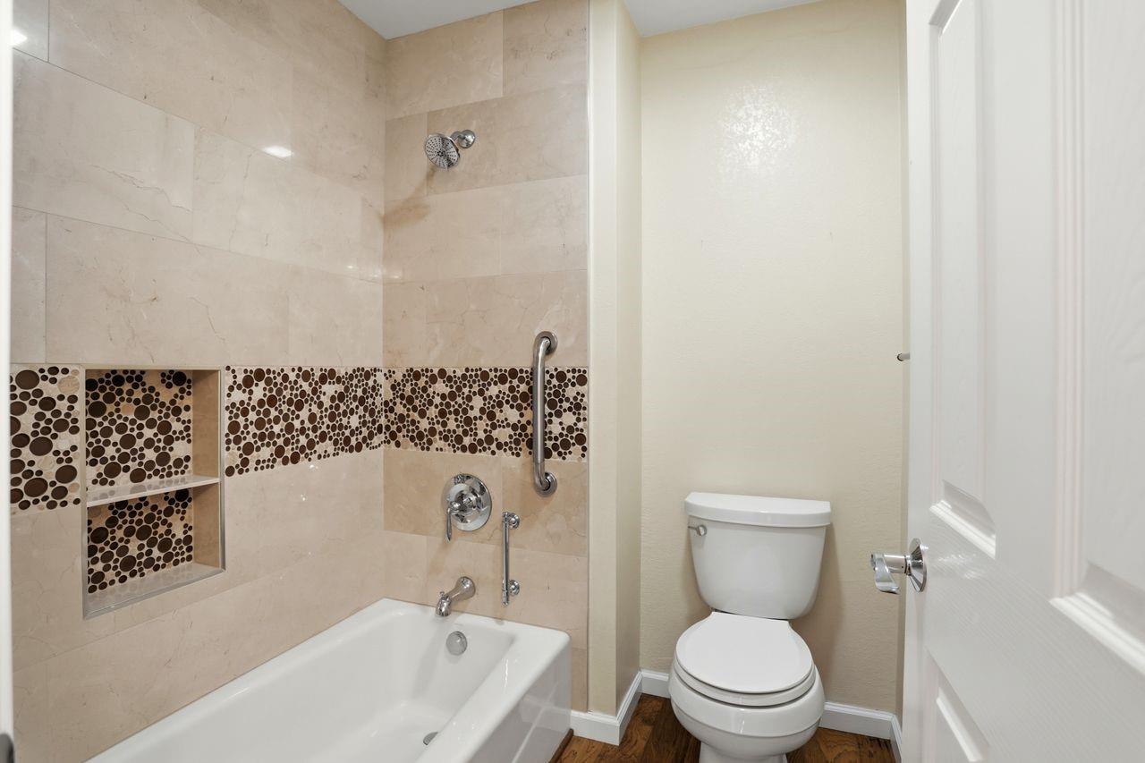 Detail Gallery Image 16 of 35 For 6361 Whaley Dr, San Jose,  CA 95135 - 2 Beds | 2 Baths