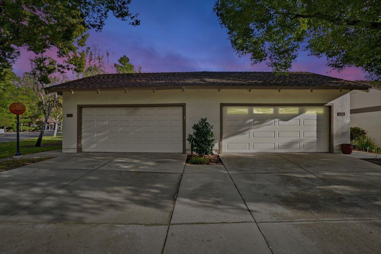 Detail Gallery Image 3 of 35 For 6361 Whaley Dr, San Jose,  CA 95135 - 2 Beds | 2 Baths