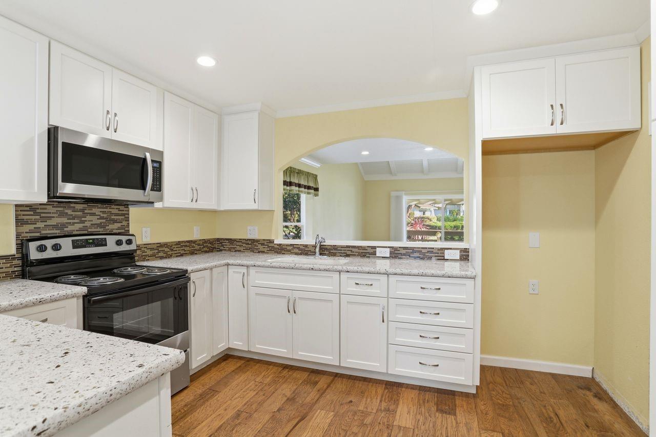 Detail Gallery Image 9 of 35 For 6361 Whaley Dr, San Jose,  CA 95135 - 2 Beds | 2 Baths