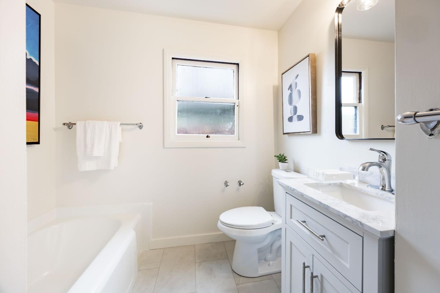 Detail Gallery Image 10 of 22 For 3467 Waverley St, Palo Alto,  CA 94306 - 4 Beds | 2 Baths