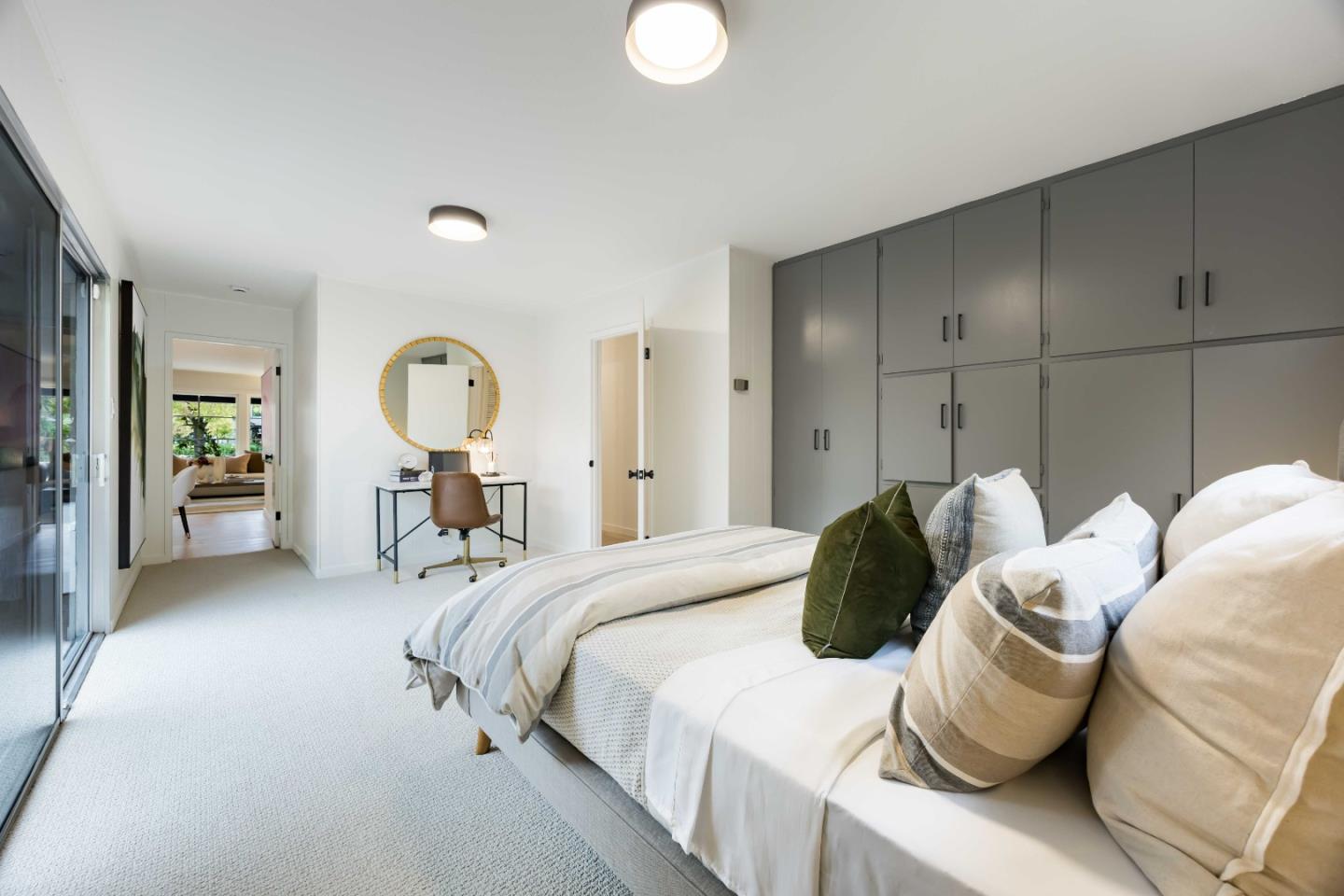 Detail Gallery Image 17 of 22 For 3467 Waverley St, Palo Alto,  CA 94306 - 4 Beds | 2 Baths