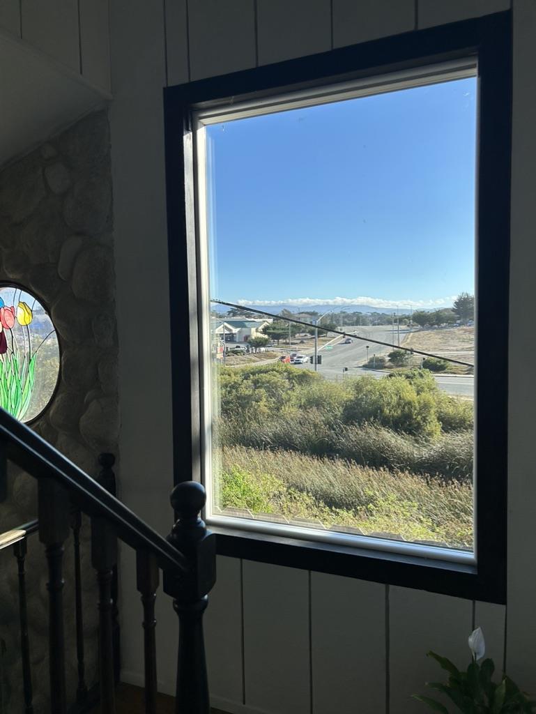 Detail Gallery Image 18 of 34 For 3242 Coral Way, Marina,  CA 93933 - 3 Beds | 2/1 Baths