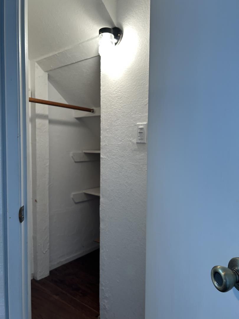 Detail Gallery Image 6 of 34 For 3242 Coral Way, Marina,  CA 93933 - 3 Beds | 2/1 Baths