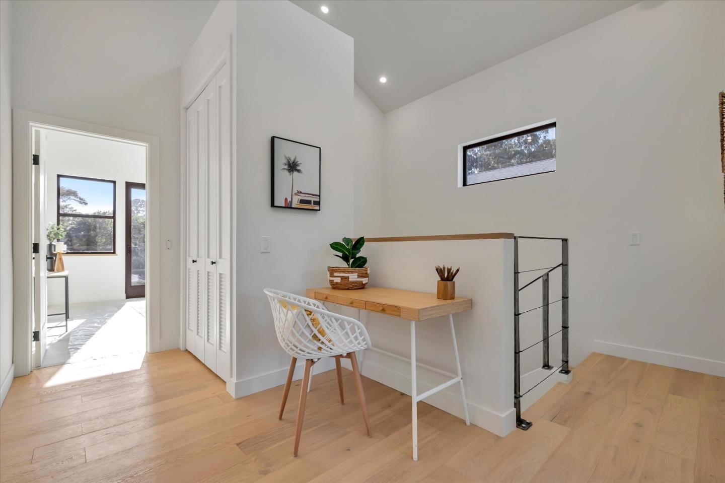 Detail Gallery Image 11 of 37 For 119 Darlington Ln, Soquel,  CA 95073 - 3 Beds | 2/1 Baths